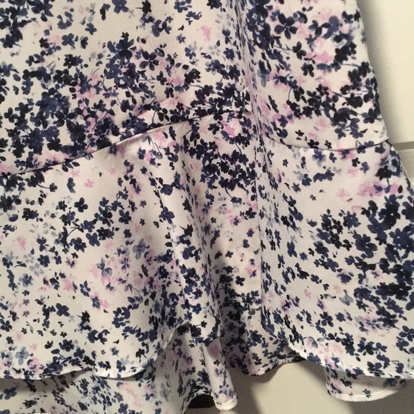 Joe Fresh Tie Neck Dress - Picture 3 of 4